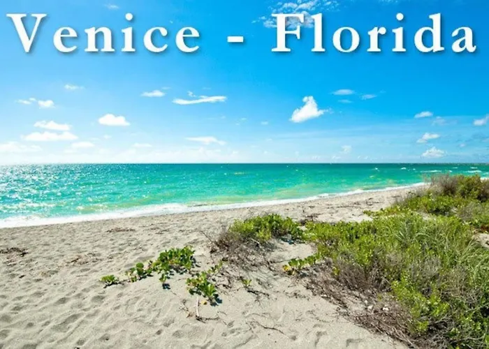 On Island! Private Pool Home-Walk To Great Beach!